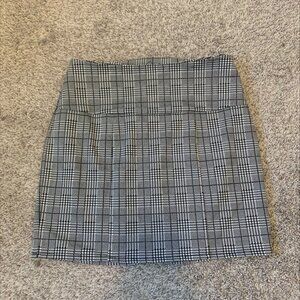 Plaid bodycon mini skirt